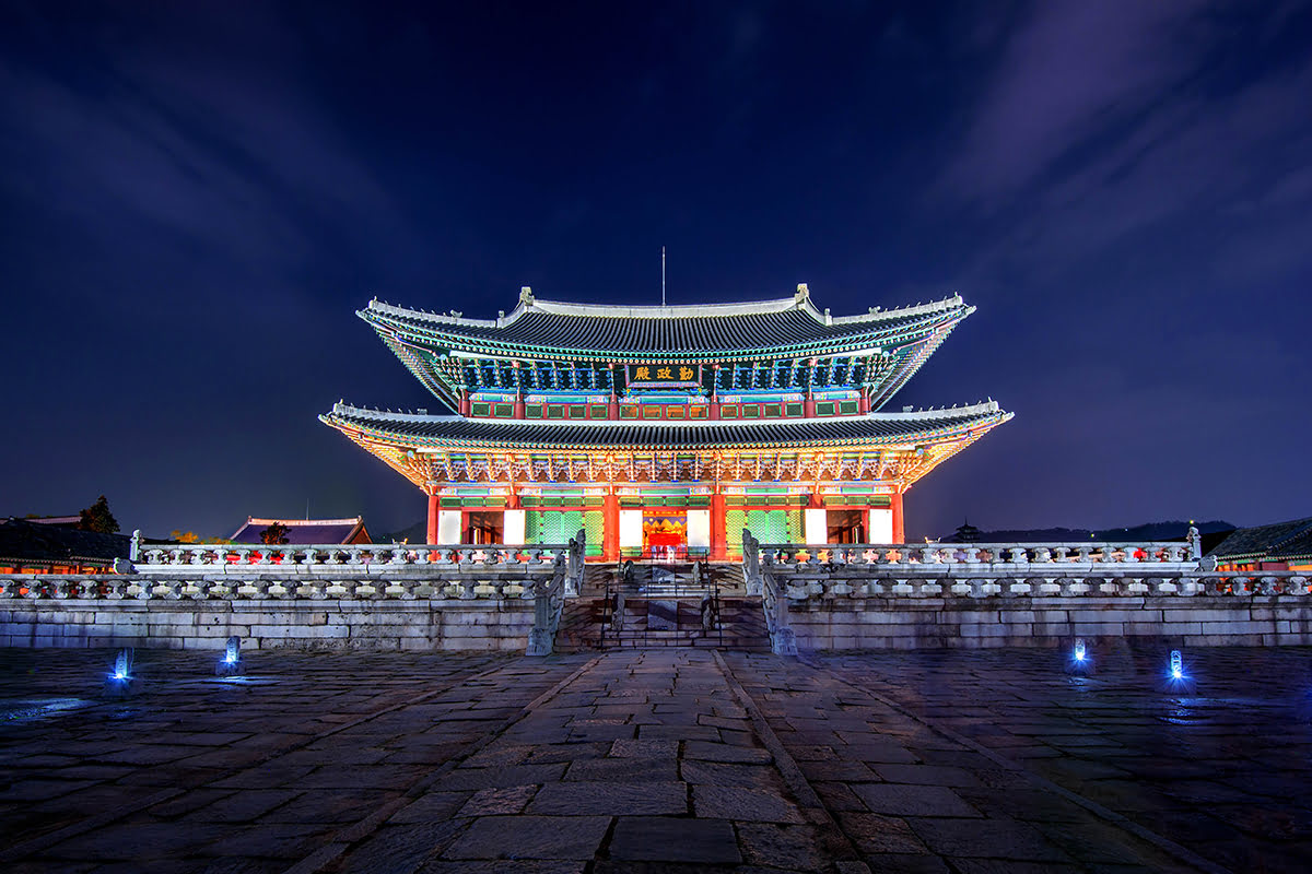 VISITA CON GUÍA AL PALACIO GYEONGBOKGUNG